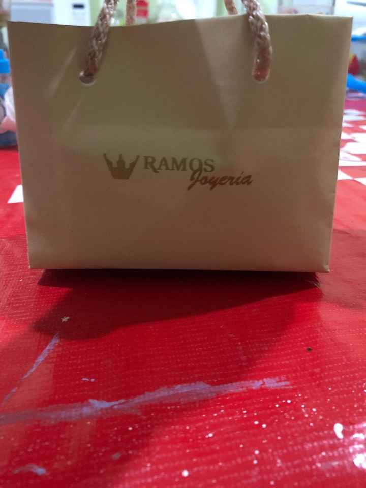 La bolsita donde los entregaron