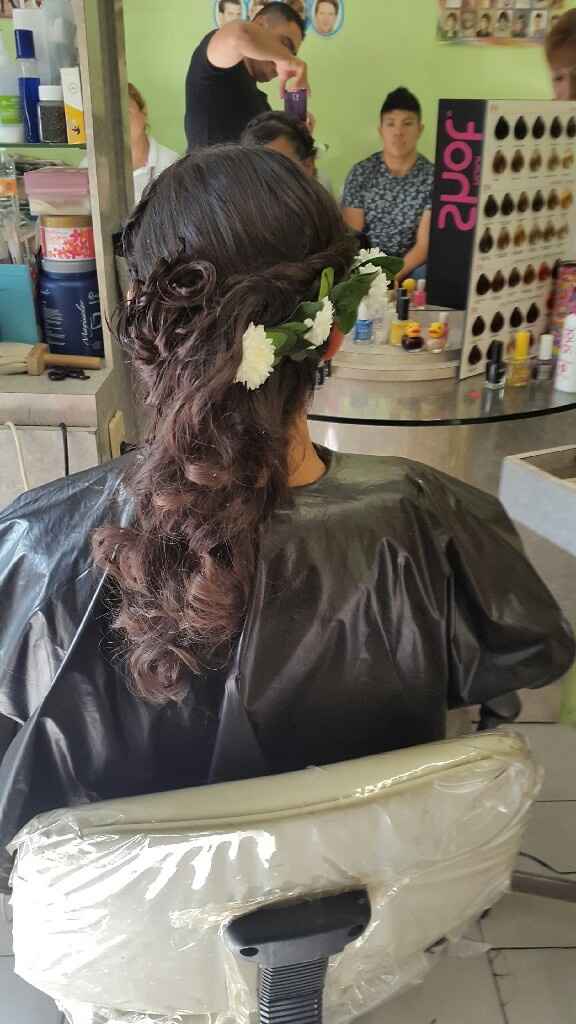 Creo que no quedo igual...... el peinado - 1