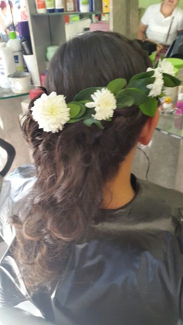 Creo que no quedo igual...... el peinado - 2