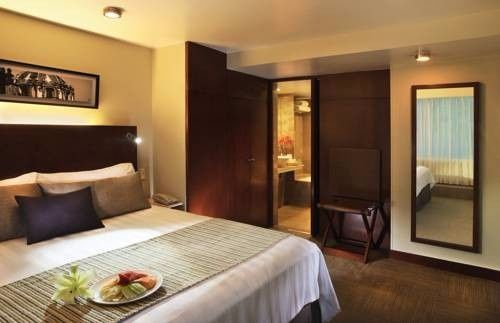 Habitación hotel emporio