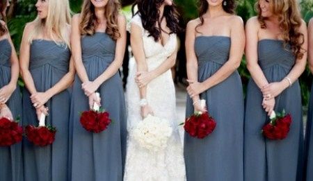 Damas gris con ramo rojo