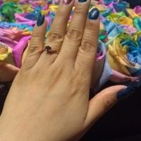 Hubiera elegido otro anillo de compromiso: ¿V o F? - 1