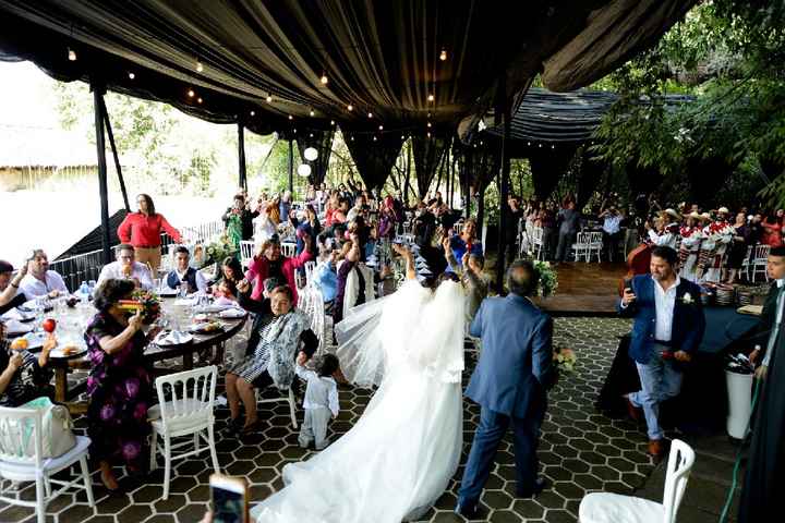 Help me! a unas horas y con lluvia - 1