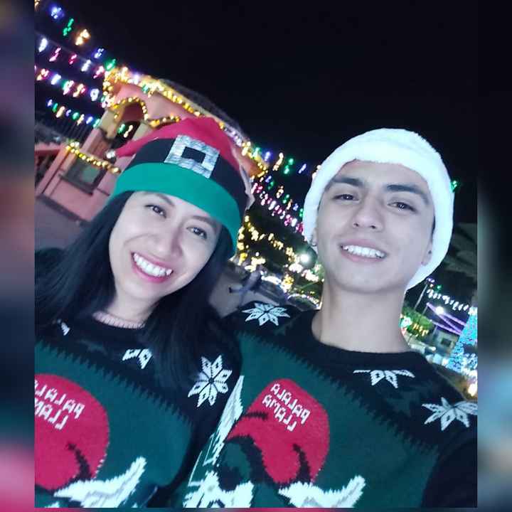 ¿Te gustan los ugly sweater en parejas? 🧥 - 1