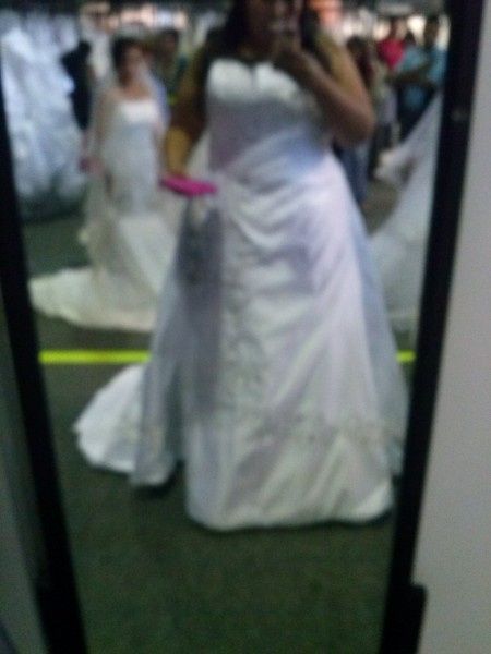 mmm probandome vestidos