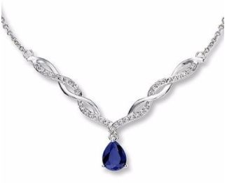 el diseño me encanta... pero no combina con lo que voy a usar :'(