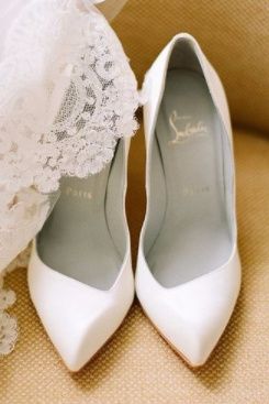 Zapatos de novia: ¿cerrados o abiertos? - cerraditos!