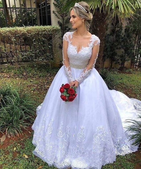 2 bodas, 2 vestidos. ¿Cuál prefieres? - 1