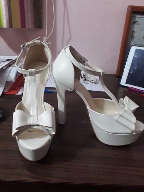 ¡Estoy enamorada por estos zapatos de novia! 3