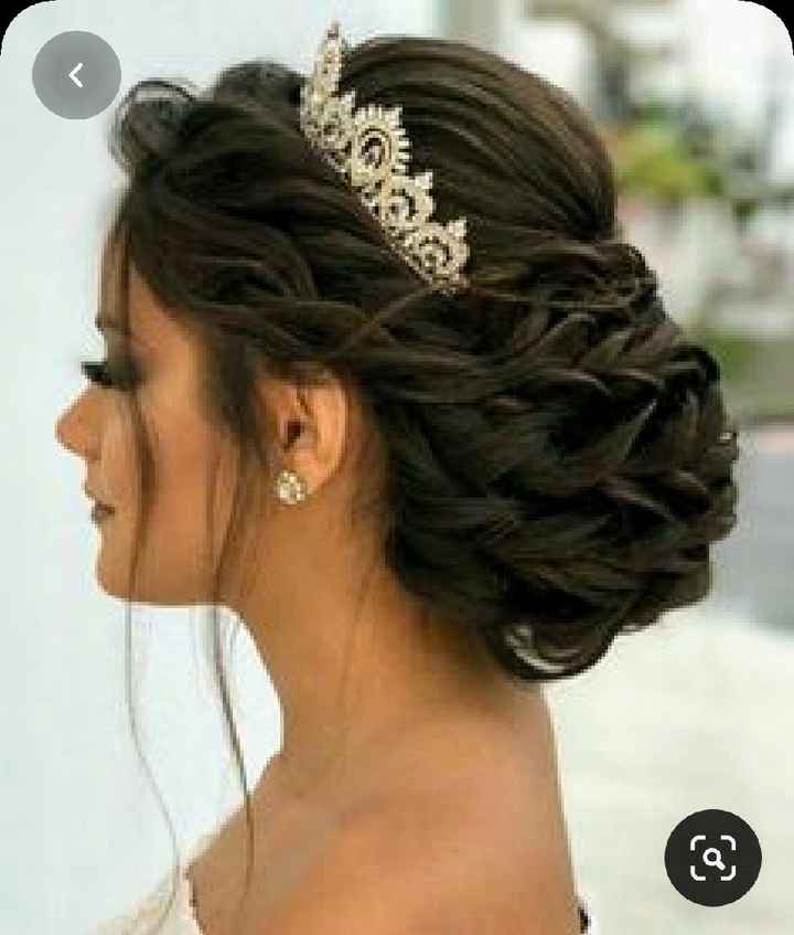 Tiaras de Jj's house - 2