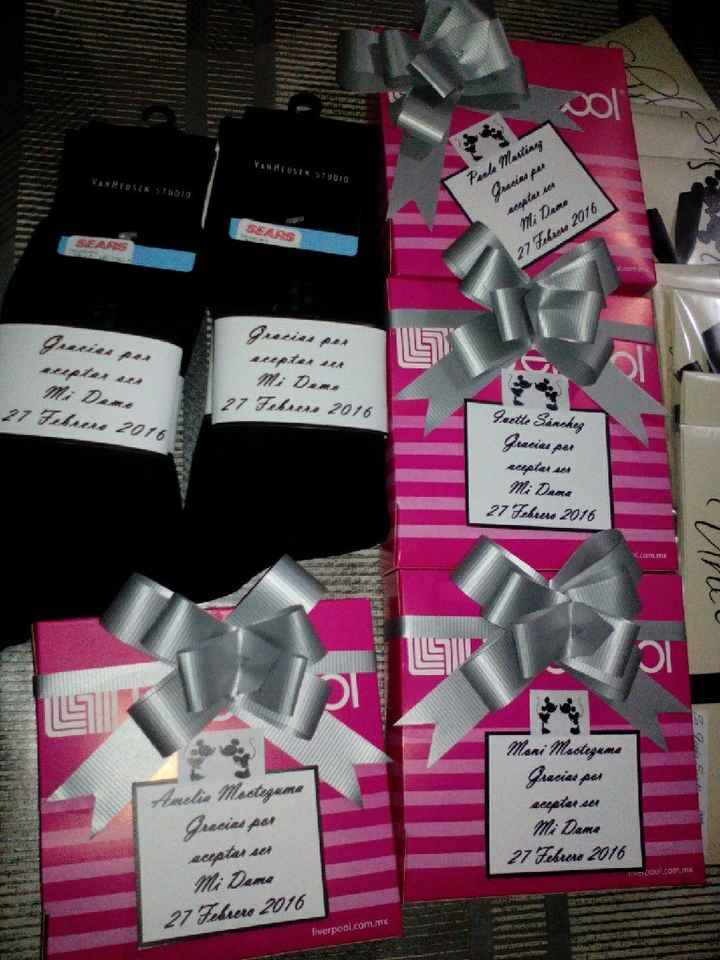 Detalles para las damas y damos - 1
