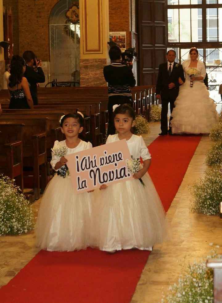 Mi felicidad con ojos tristes - 1