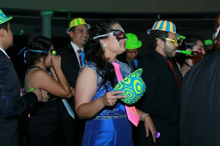 Baile con antifaces. - 9