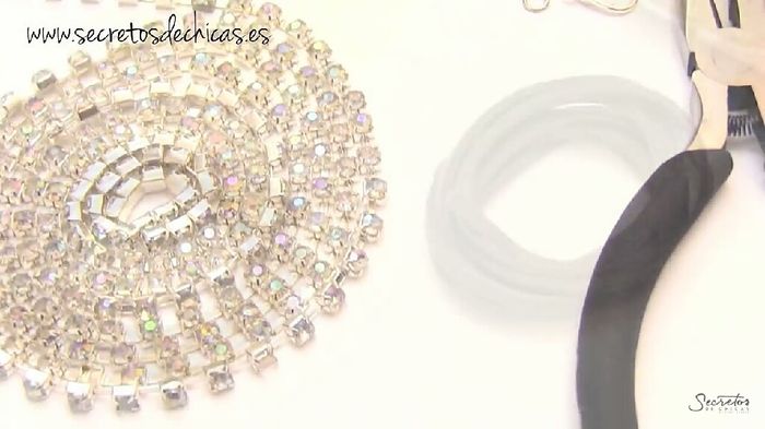 Pulseritas con brillantes diy - 3