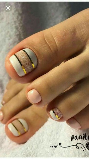 Pedicure rosa para el gran día. 5