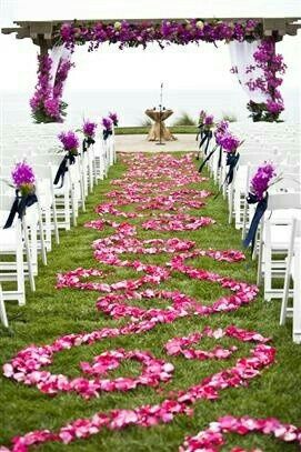 Camino de altar con pétalos rosa - 17