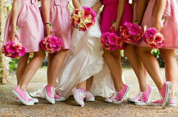 Novia con tenis color rosa - 9