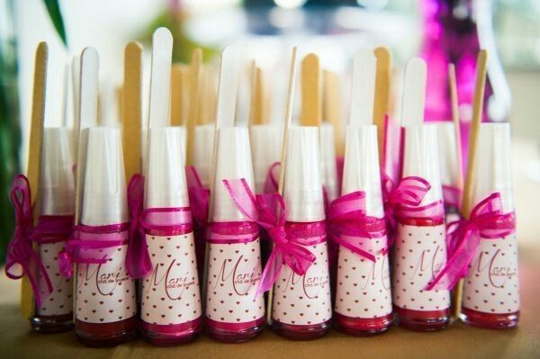 Esmaltes para recuerdo en color rosa. 4