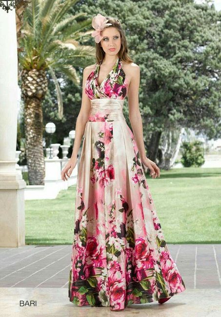 Outfit de invitada en rosa - 16