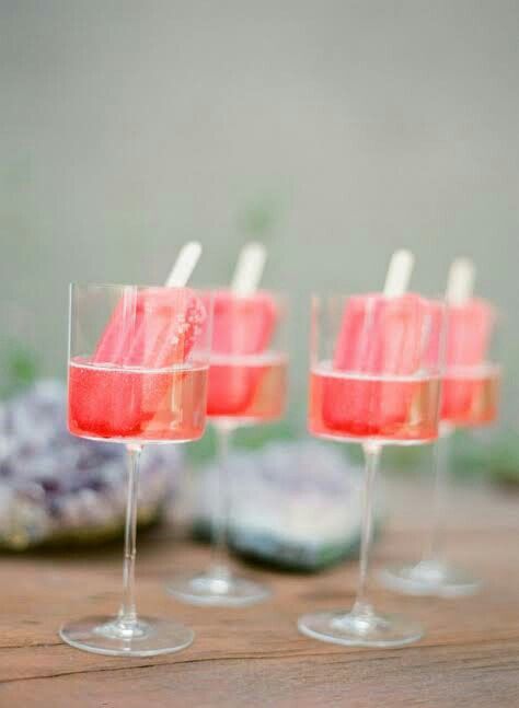 Gelatinas y paletas con alcohol en Rosa. - 11