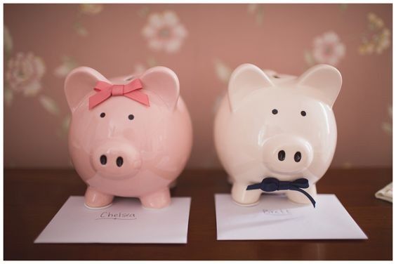 Alcancías de cerditos en Rosa. 6