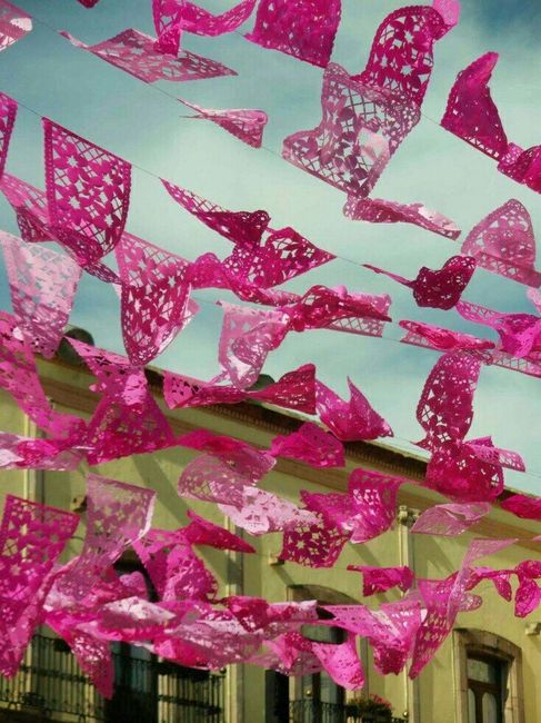 Papel picado Rosa para decorar - 9
