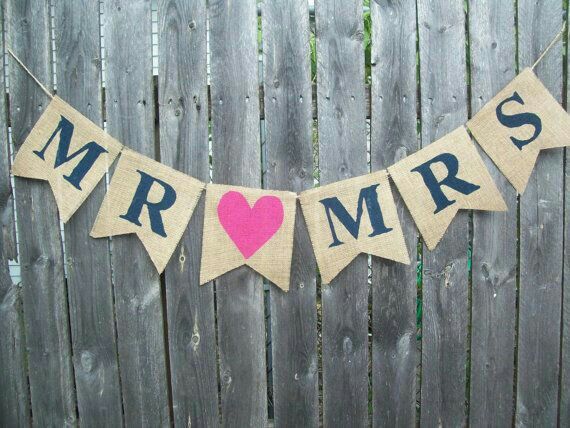 Mr & Mrs letras en rosa - 5