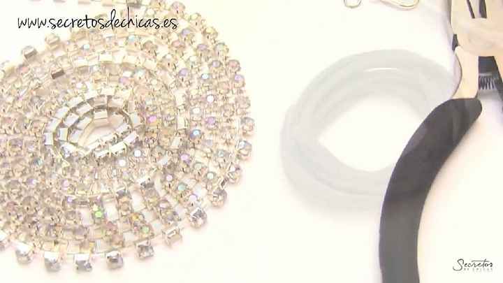 Pulseritas con brillantes diy - 3