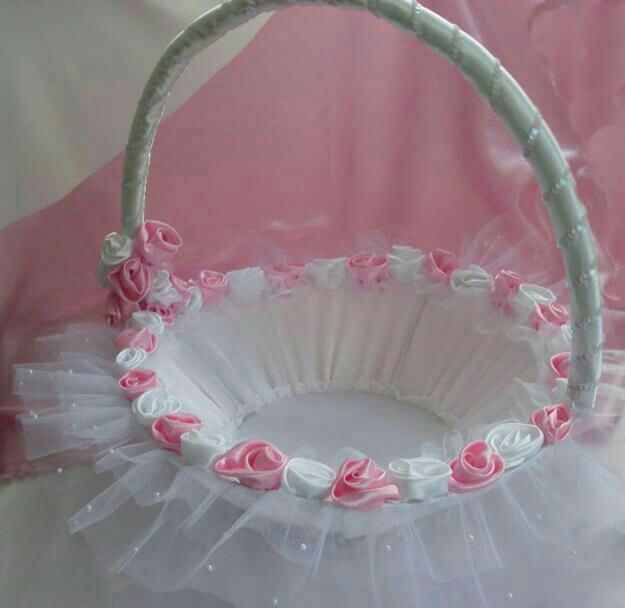 Canasta rosa para pajesitos. - 2