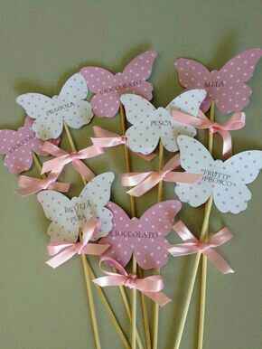 Mariposas color rosa en boda - 3