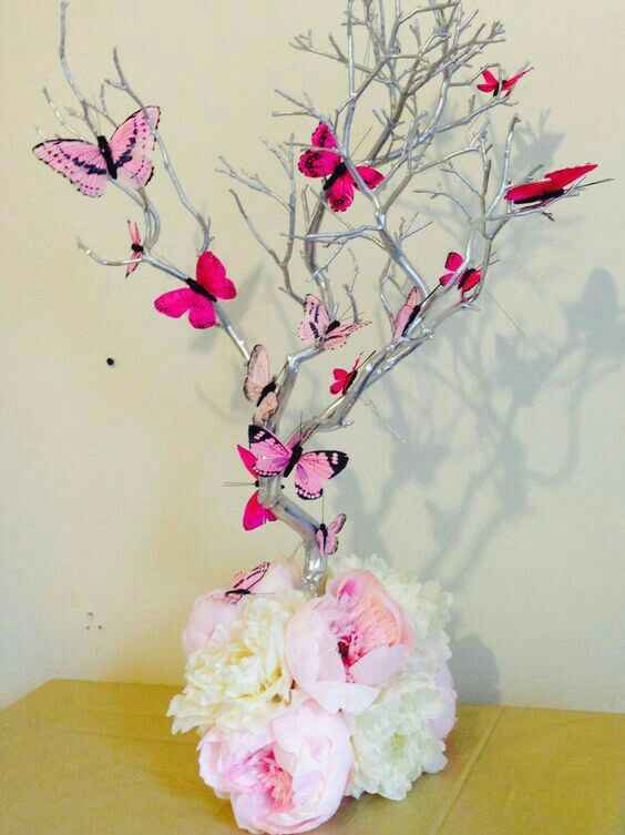 Mariposas color rosa en boda - 6