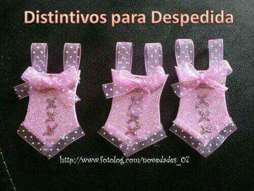 Distintivo para despedida en color Rosa - 1