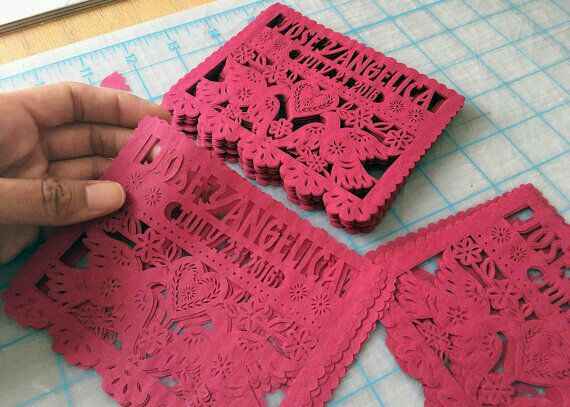 Papel picado Rosa para decorar - 3