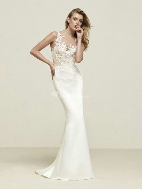  Presuman su vestido - 1