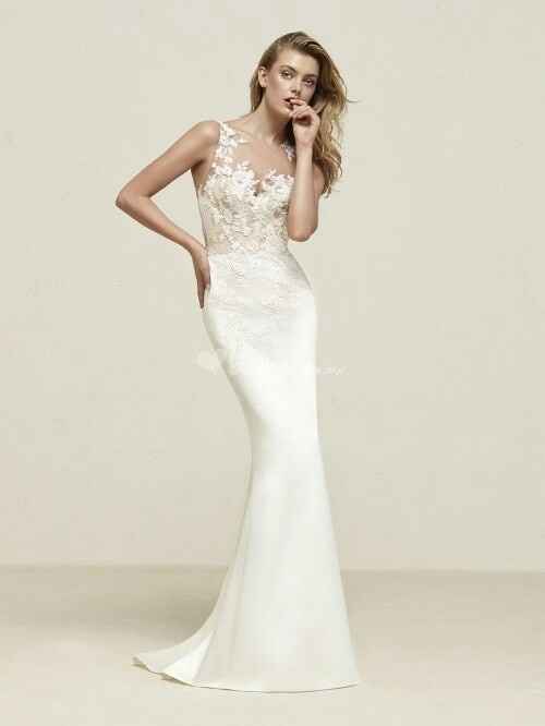  Presuman su vestido - 1