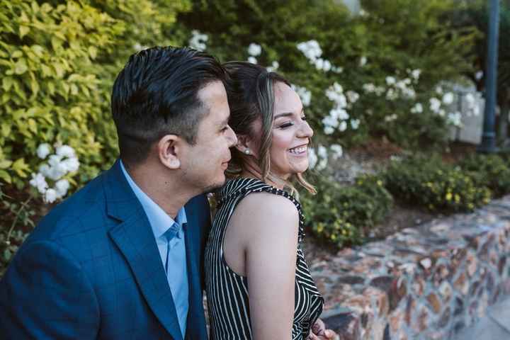 Aqui rompiendo el hielo y haciendome reir para olvidar el coraje que traia por llegar 2 horas tarde 