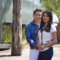 Esta foto la ame pero me dicen que tengo panza de embarazada :( creen que los invitados lo vean así?