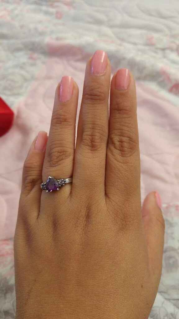 ¡Presuman sus bellos anillos! - 1