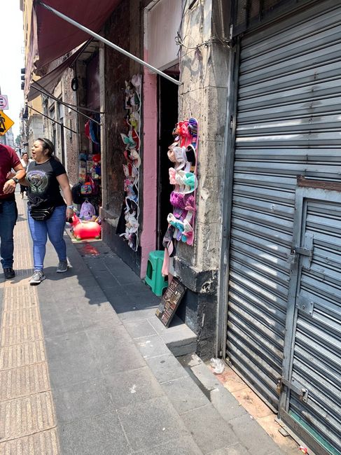 Ojo con la compra de pantuflas en el centro!! 1