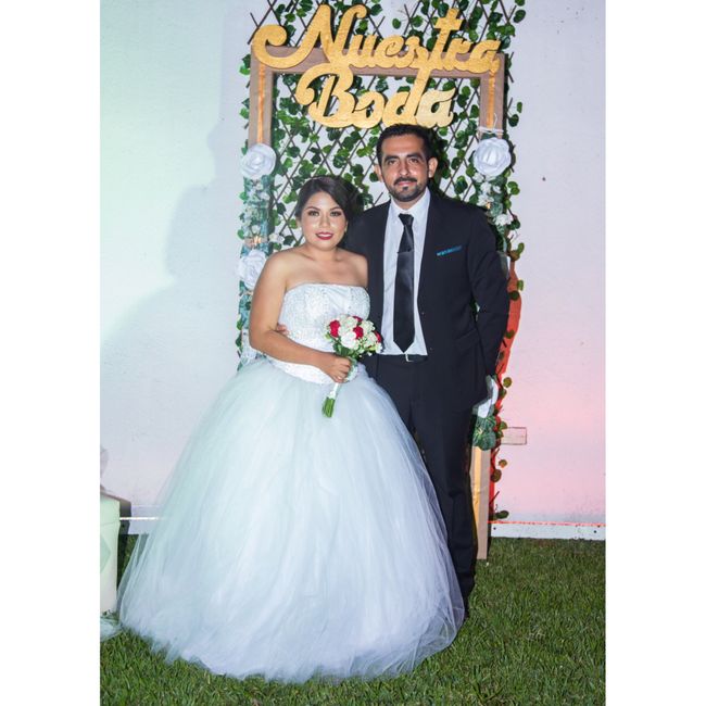  Presuman su vestido - 1