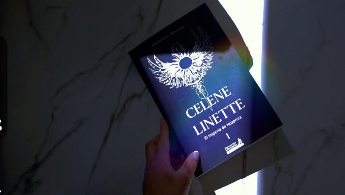 Chismógrafo: ¿a qué se dedican tu prometid@ y tú? - 1