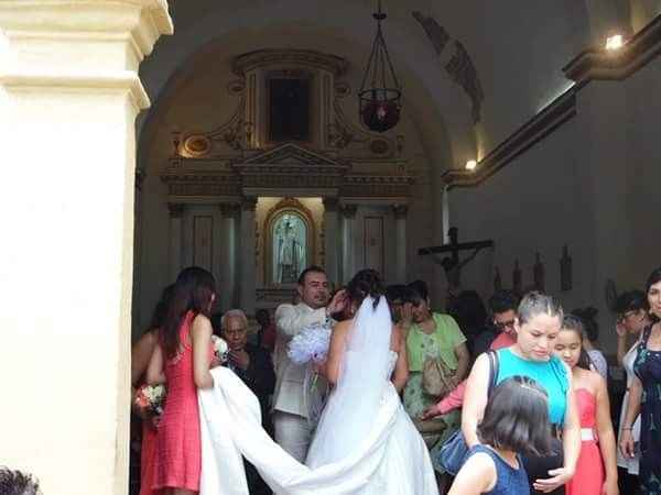 Persignandonos con agua bendita