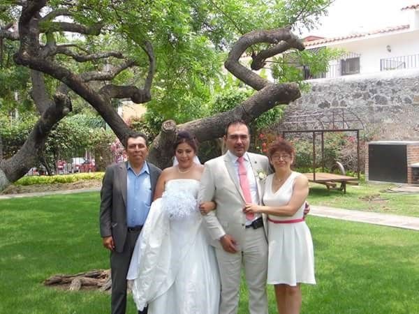 Hermano y Cuñada padrinos de lazo