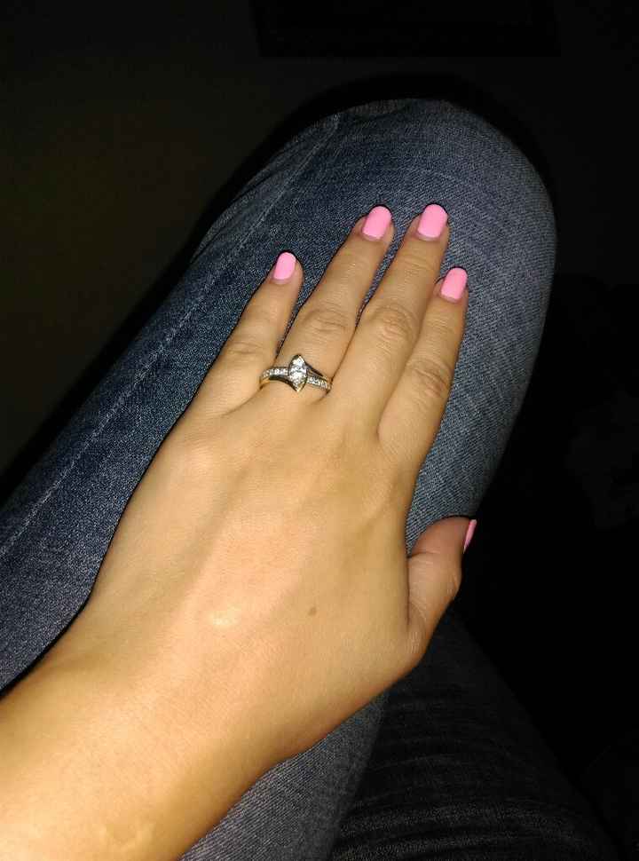 Enamorada de mi anillo 💍 - 1