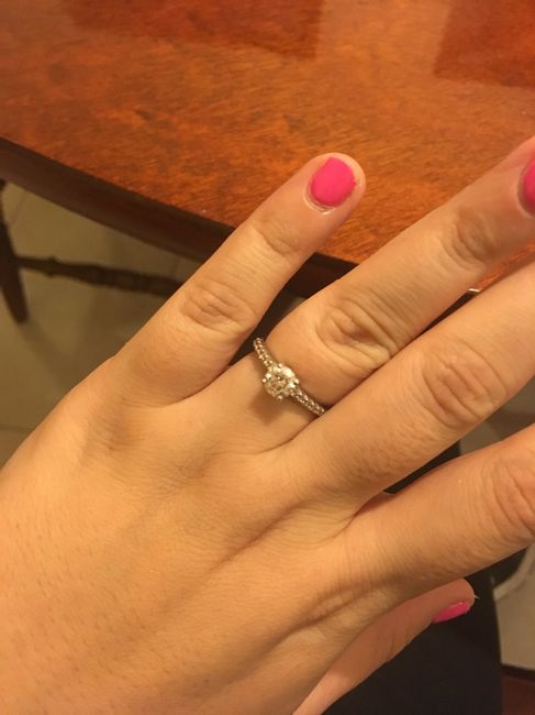 Lunes de presumir su anillo - 1
