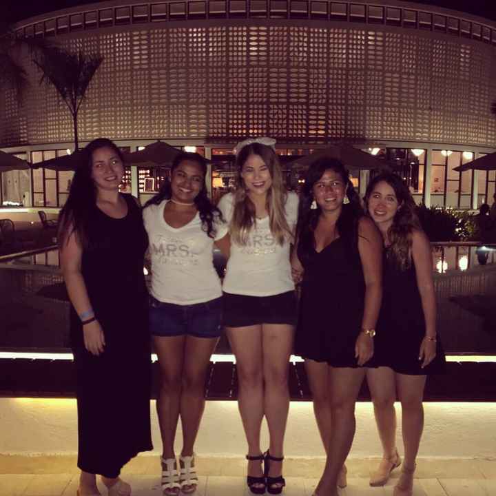 Despedida en la Riviera 🍾🌴👙 - 2