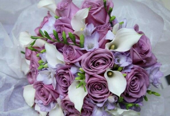 Ideas de ramo y boutonier en tonos morados - 3