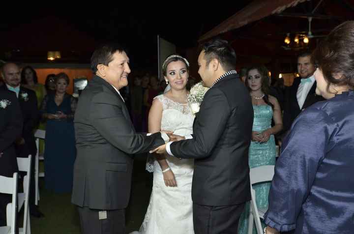 mi padre entregandome