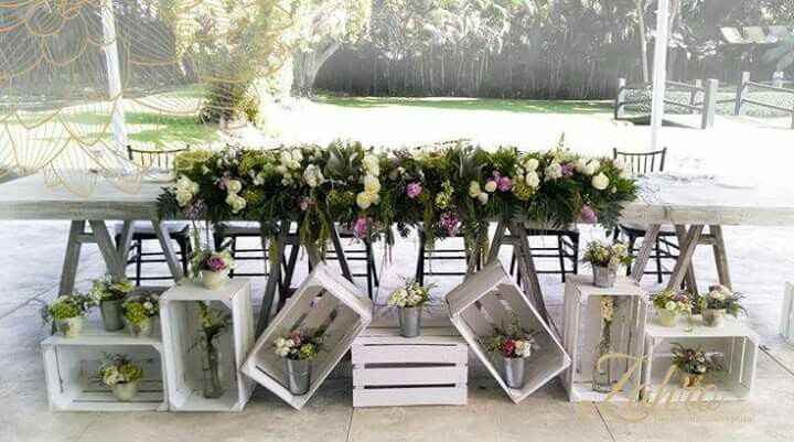 Decoración para mesa de novios - 15