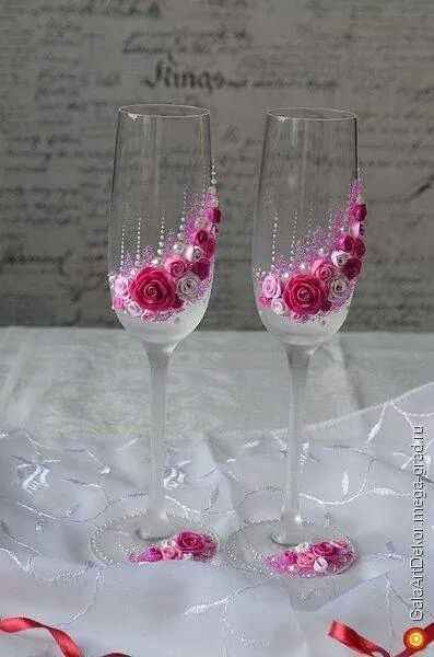  Ideas para decorar las copas de los novios. - 19